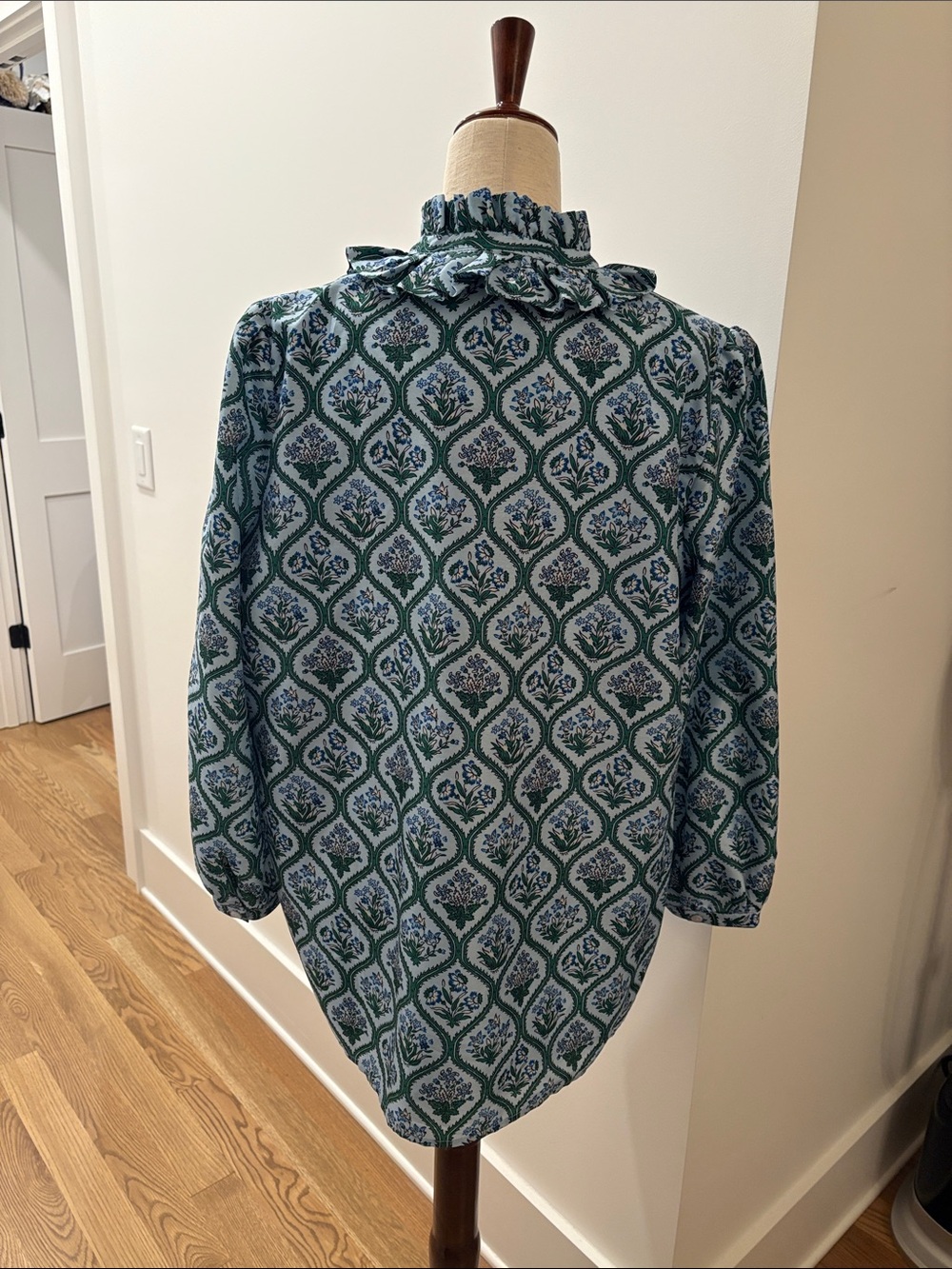 Tuckernuck Green and Blue Ruffle-Neck Tunic - Picture 6 of 11